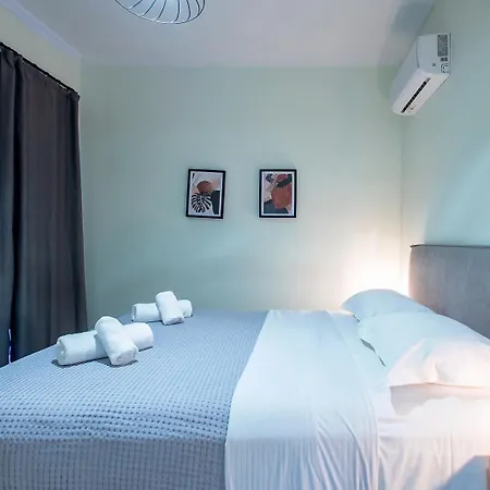 Aris123 By Smart Cozy - In The Heart Of - 5 Minutes From Metro - Available 24hr Apart Otel 3*