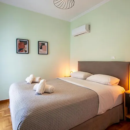 Aris123 By Smart Cozy - In The Heart Of - 5 Minutes From Metro - Available 24hr Apart Otel