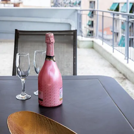 Aris123 By Smart Cozy - In The Heart Of - 5 Minutes From Metro - Available 24hr Atina